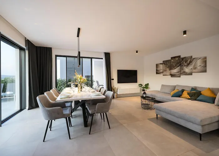 Villa Magic Sky Ii *